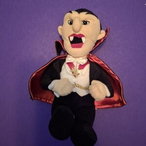 Universal Studios Monsters 1999 Dracula Plush Doll